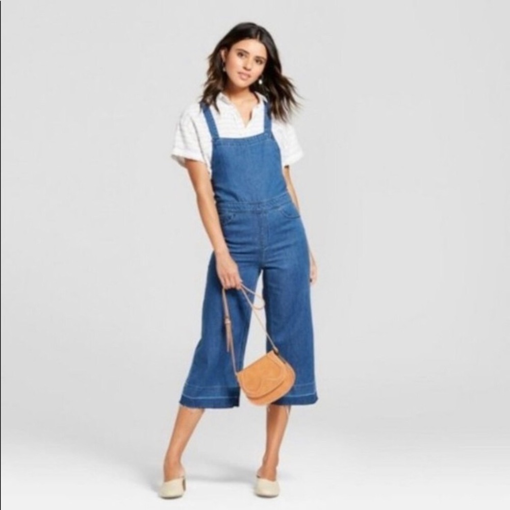 NWT Universal Threads Denim